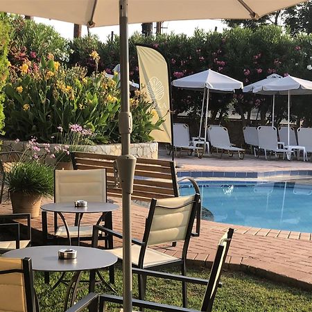 Lefka Apartments Parigoria Екстериор снимка