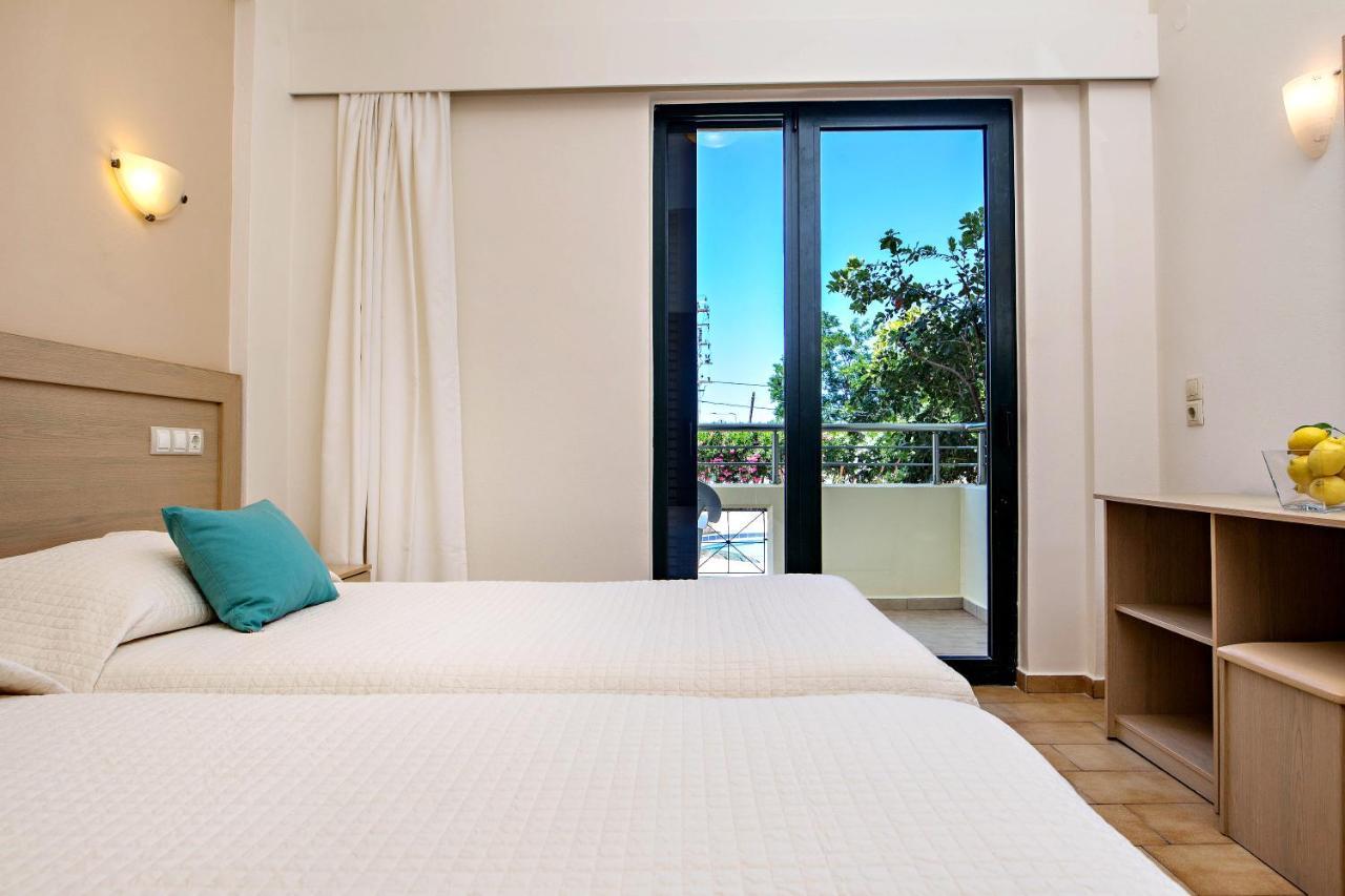 Lefka Apartments Parigoria Екстериор снимка