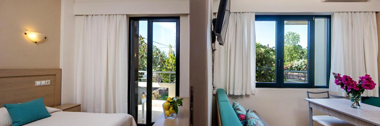 Lefka Apartments Parigoria Екстериор снимка