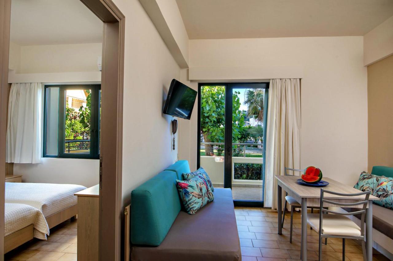 Lefka Apartments Parigoria Екстериор снимка