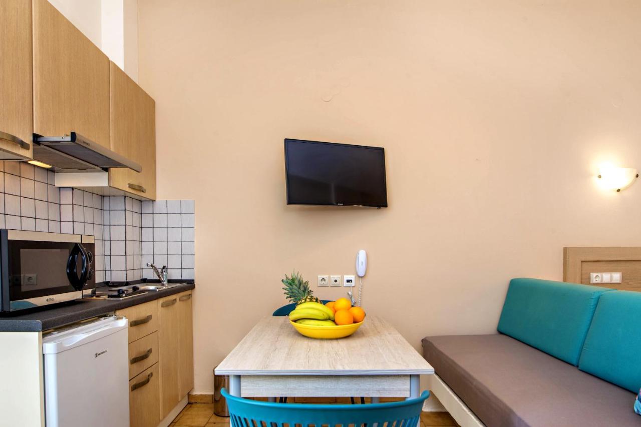 Lefka Apartments Parigoria Екстериор снимка