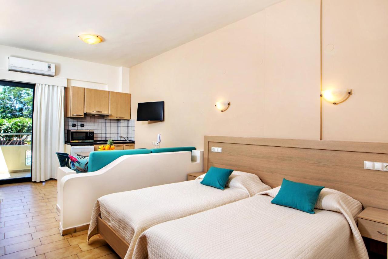 Lefka Apartments Parigoria Екстериор снимка