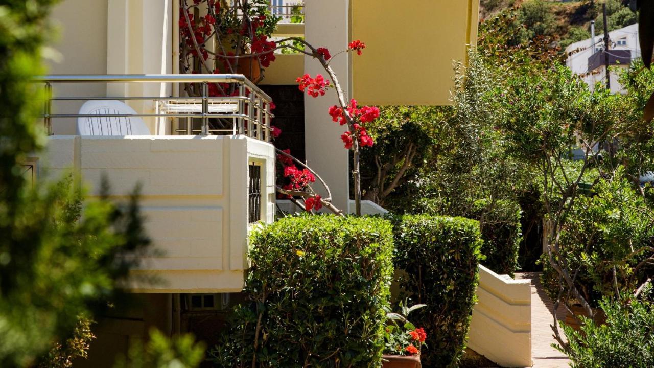 Lefka Apartments Parigoria Екстериор снимка
