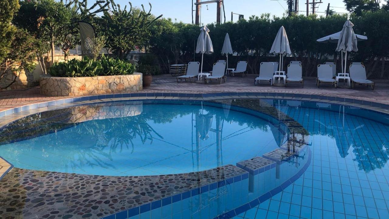 Lefka Apartments Parigoria Екстериор снимка