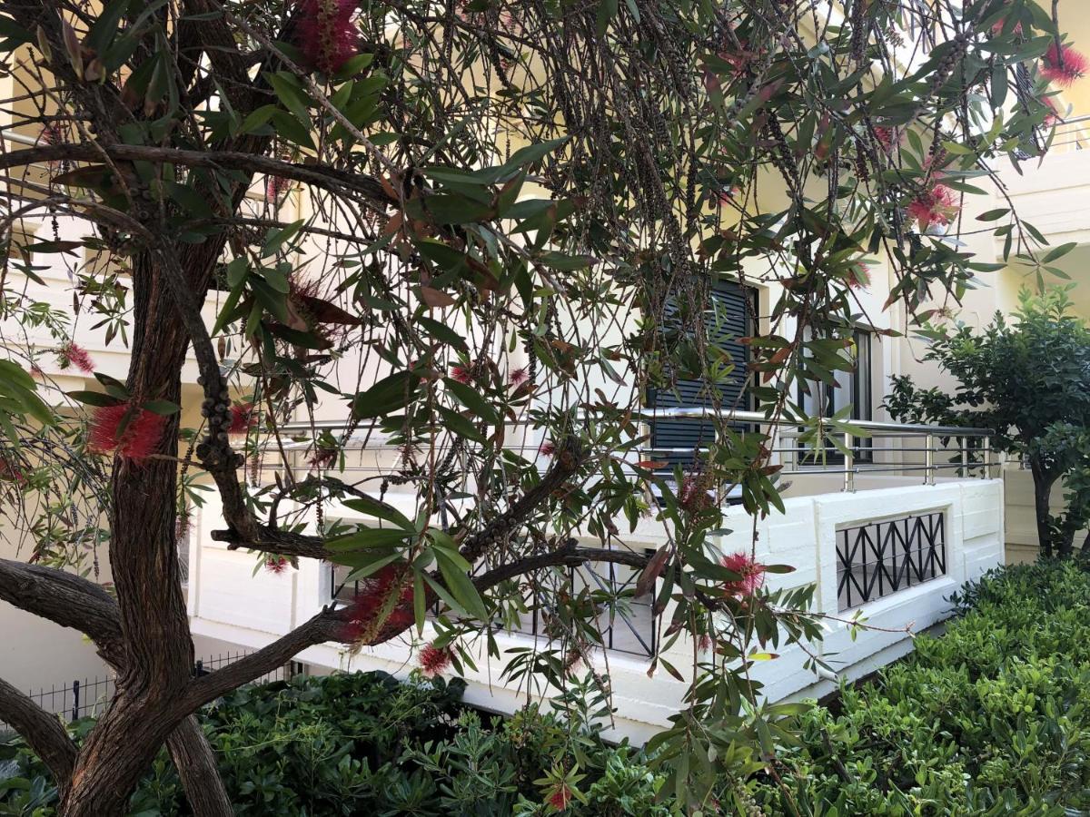 Lefka Apartments Parigoria Екстериор снимка