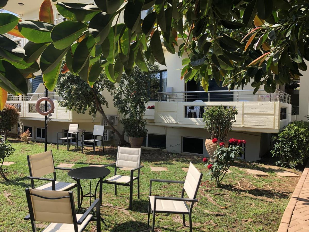 Lefka Apartments Parigoria Екстериор снимка